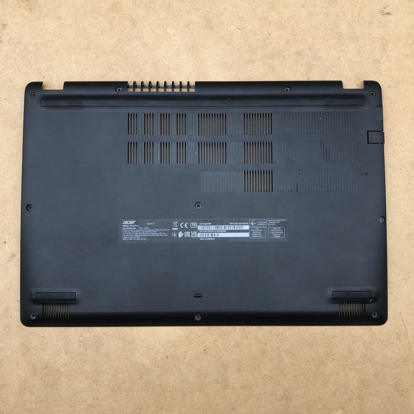 Plasturgie dessous - Acer Aspire3 A315