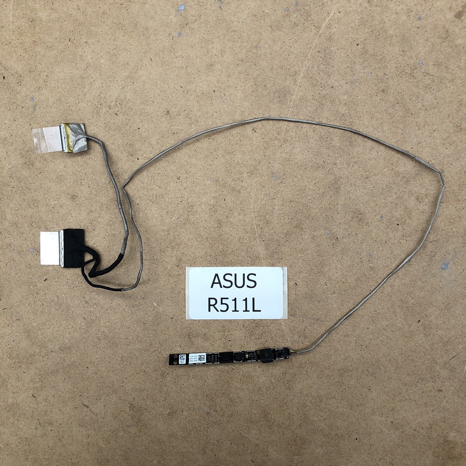 Connecteur écran avec webcam - Asus R511L