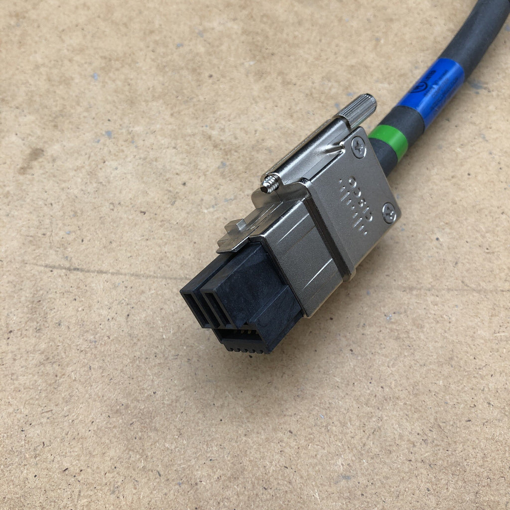 Câble Cisco 37-1122-01 REVA0