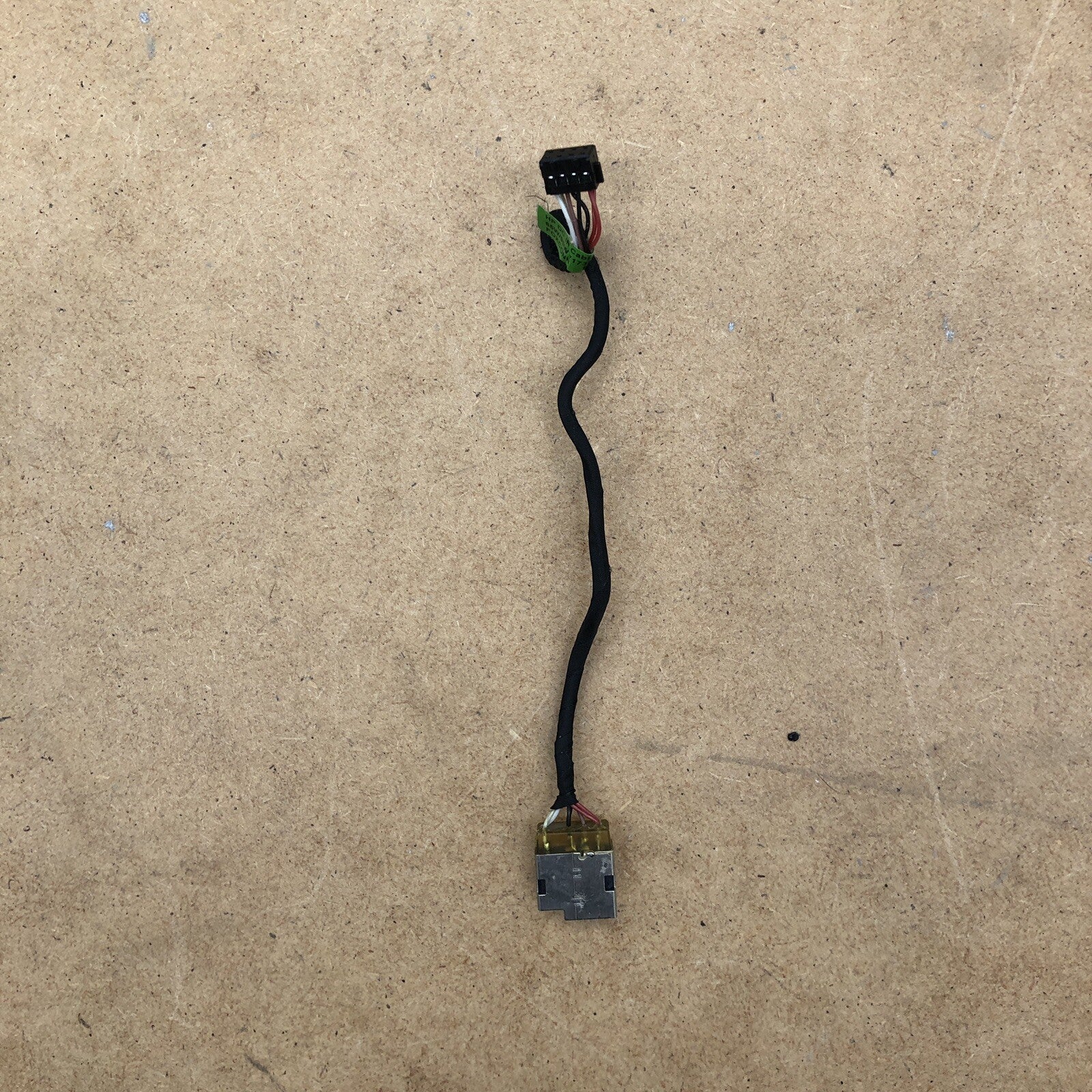 Connecteur de charge - HP Compaq 15-S106NF 
