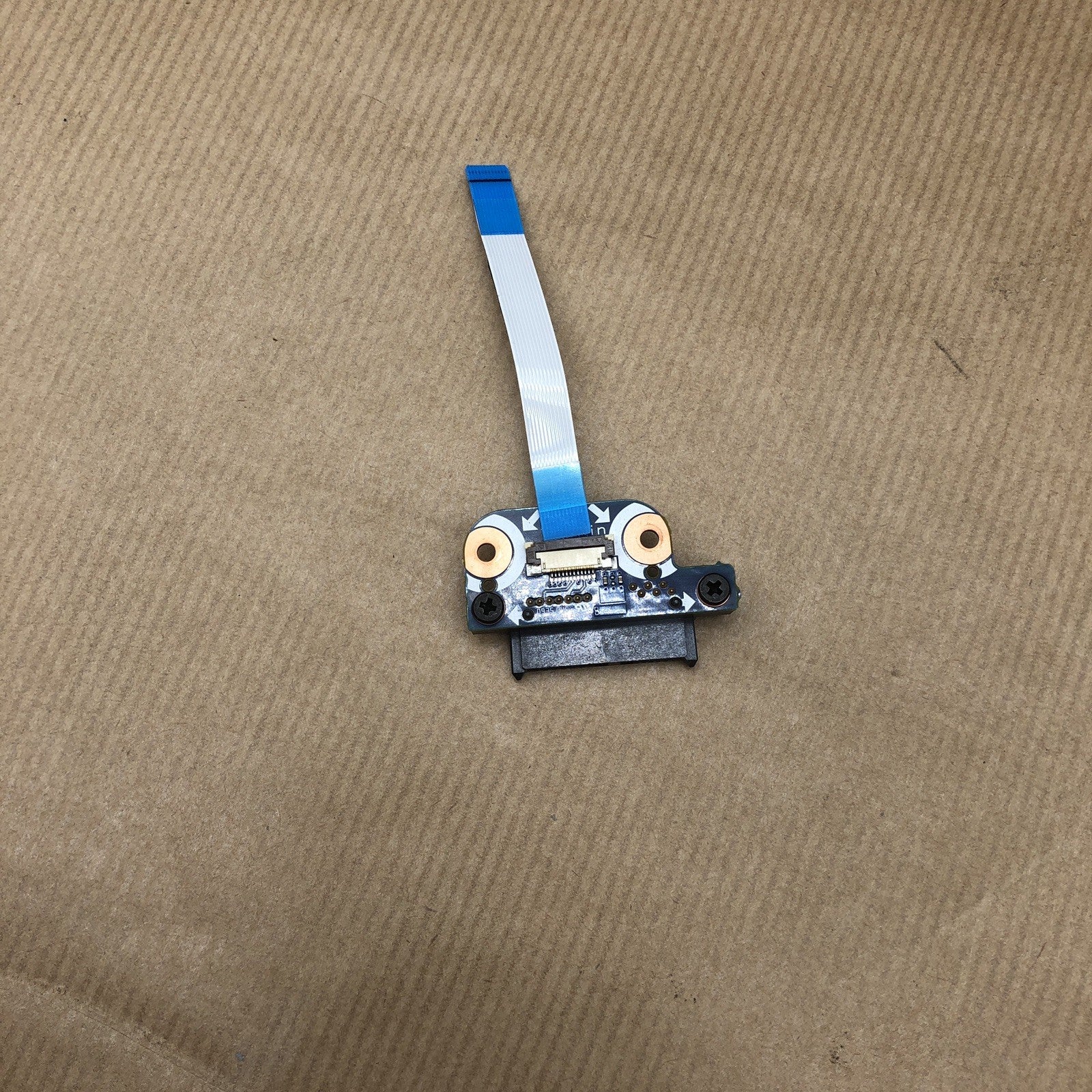 Connecteur sata - Samsung R719