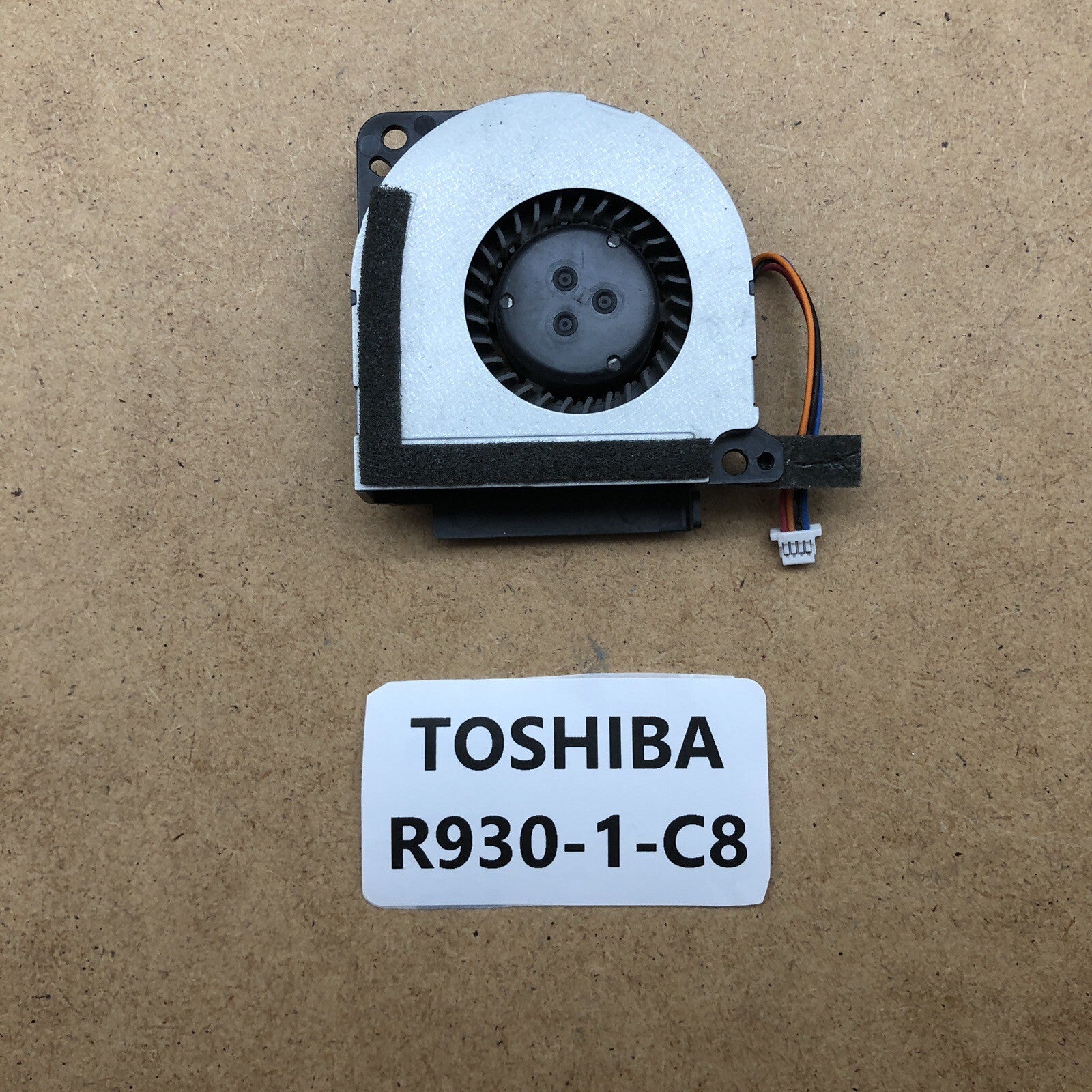 Ventilateur - Toshiba PORTEGE R930-1 C8