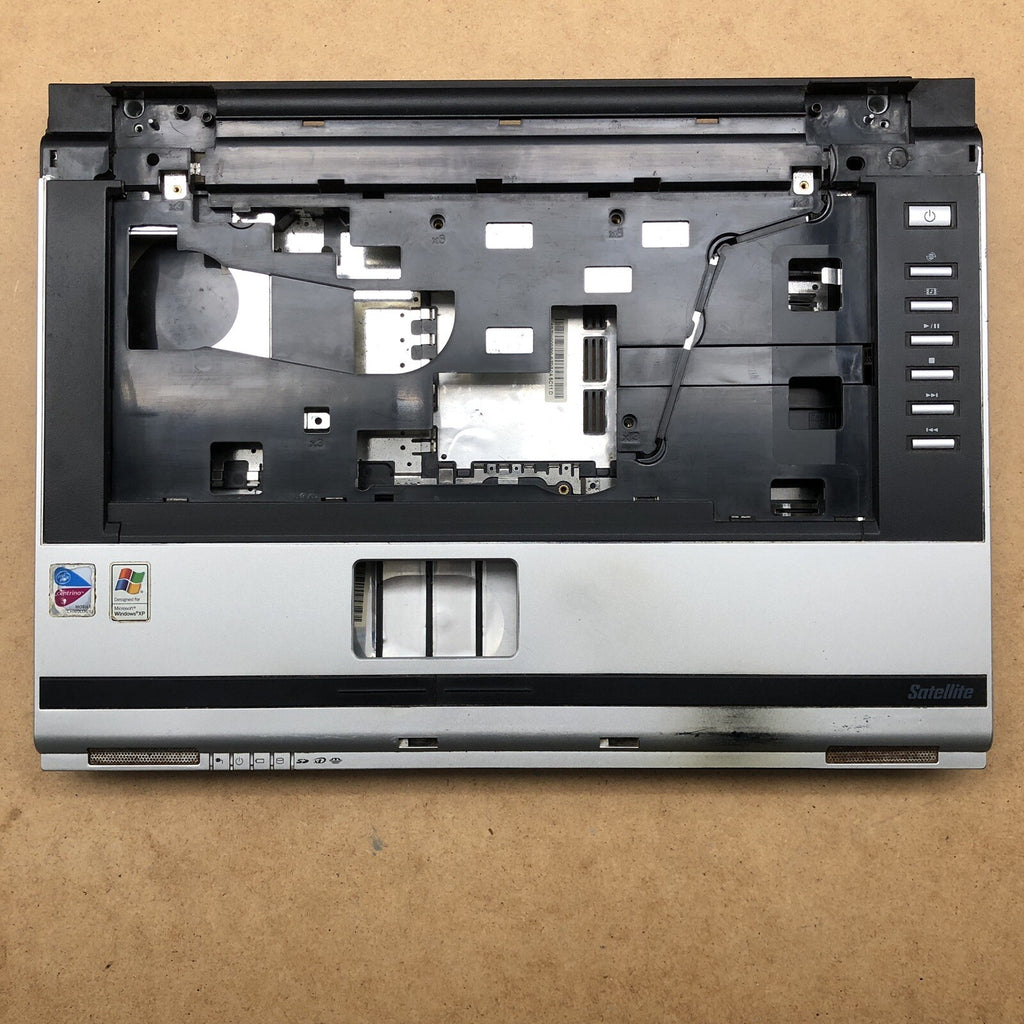 Plasturgie - Toshiba Satellite M70-168