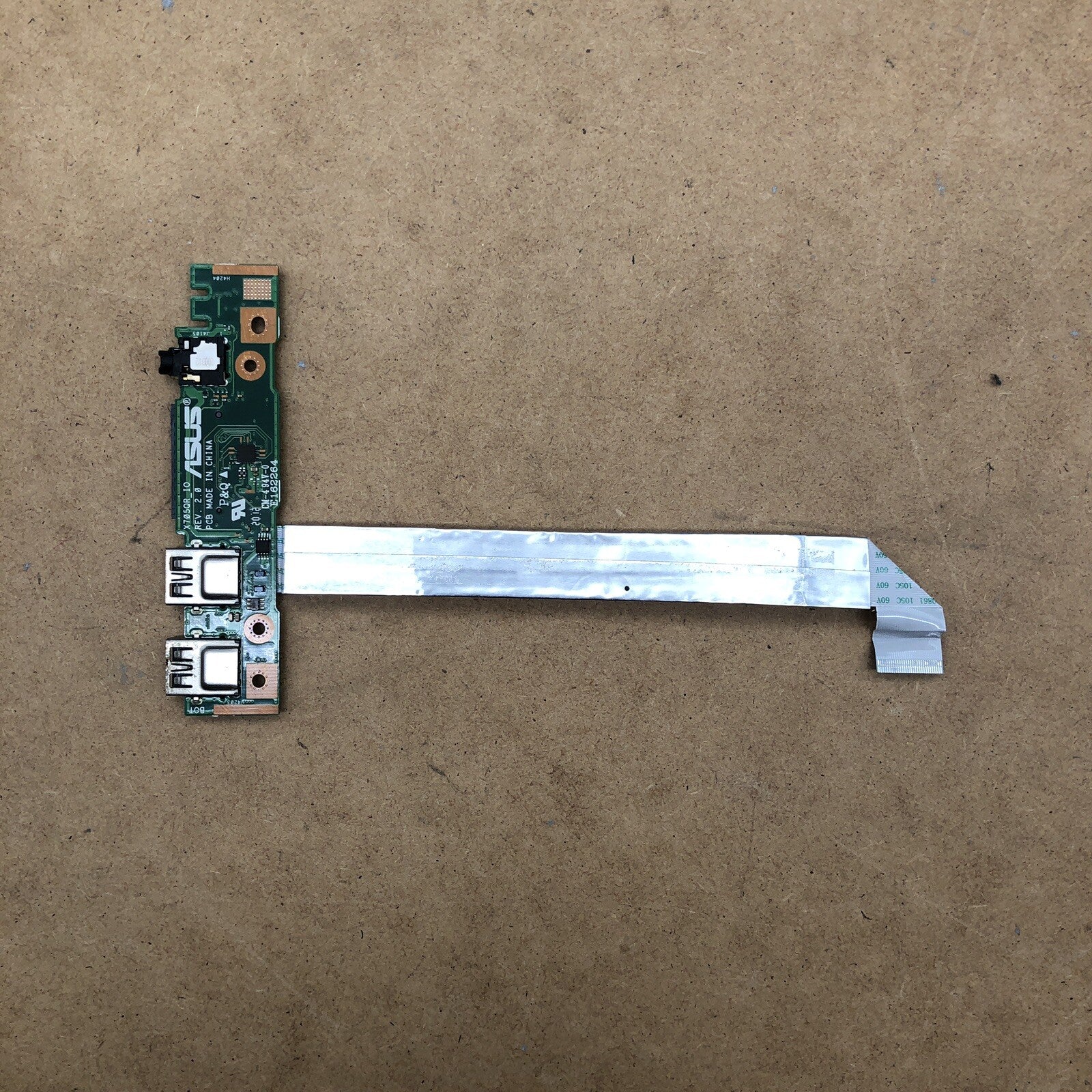 Connecteur USB - Asus X705Q
