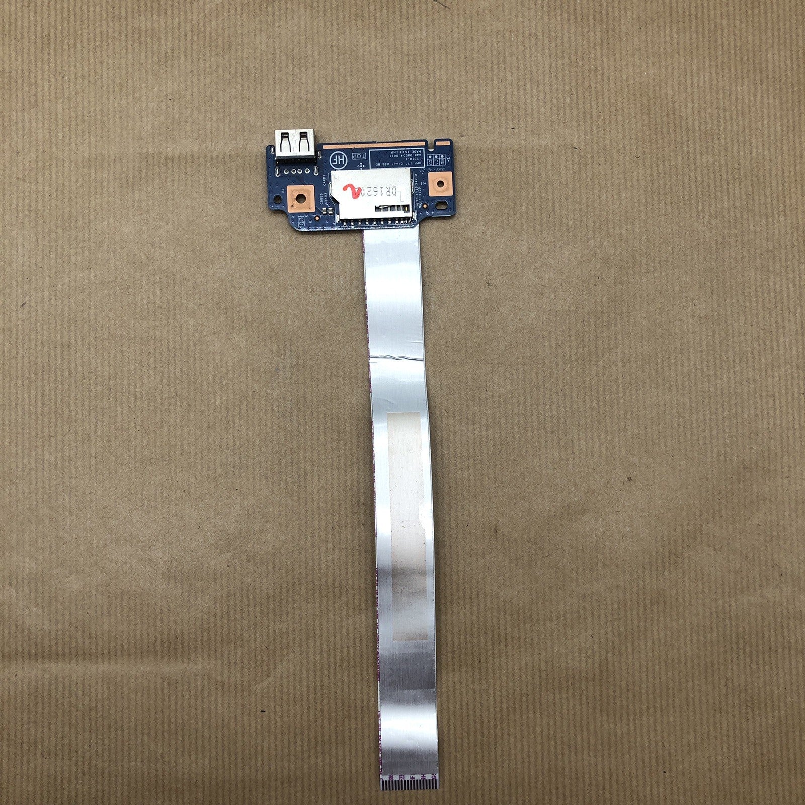 Connecteur USB - HP 17-Y011NF