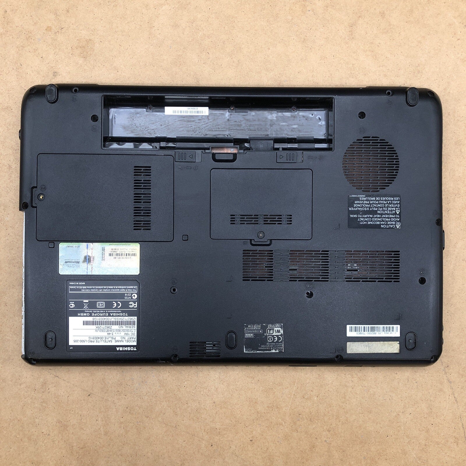 Plasturgie - Toshiba Satellite pro L500-205 (1)