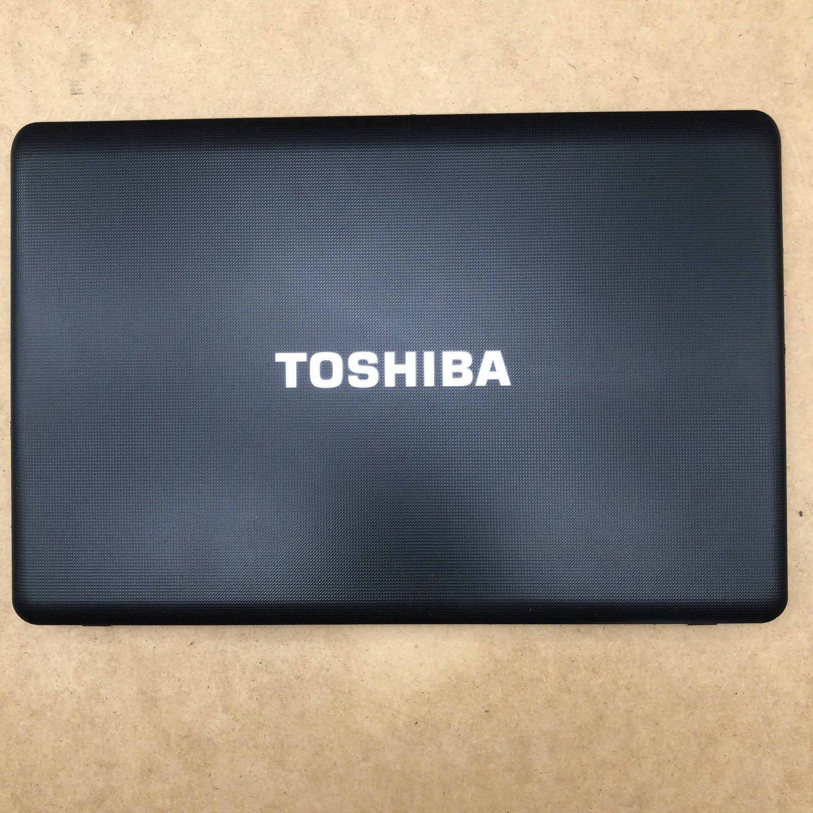 Capot - Toshiba Satellite Pro C660-1HK