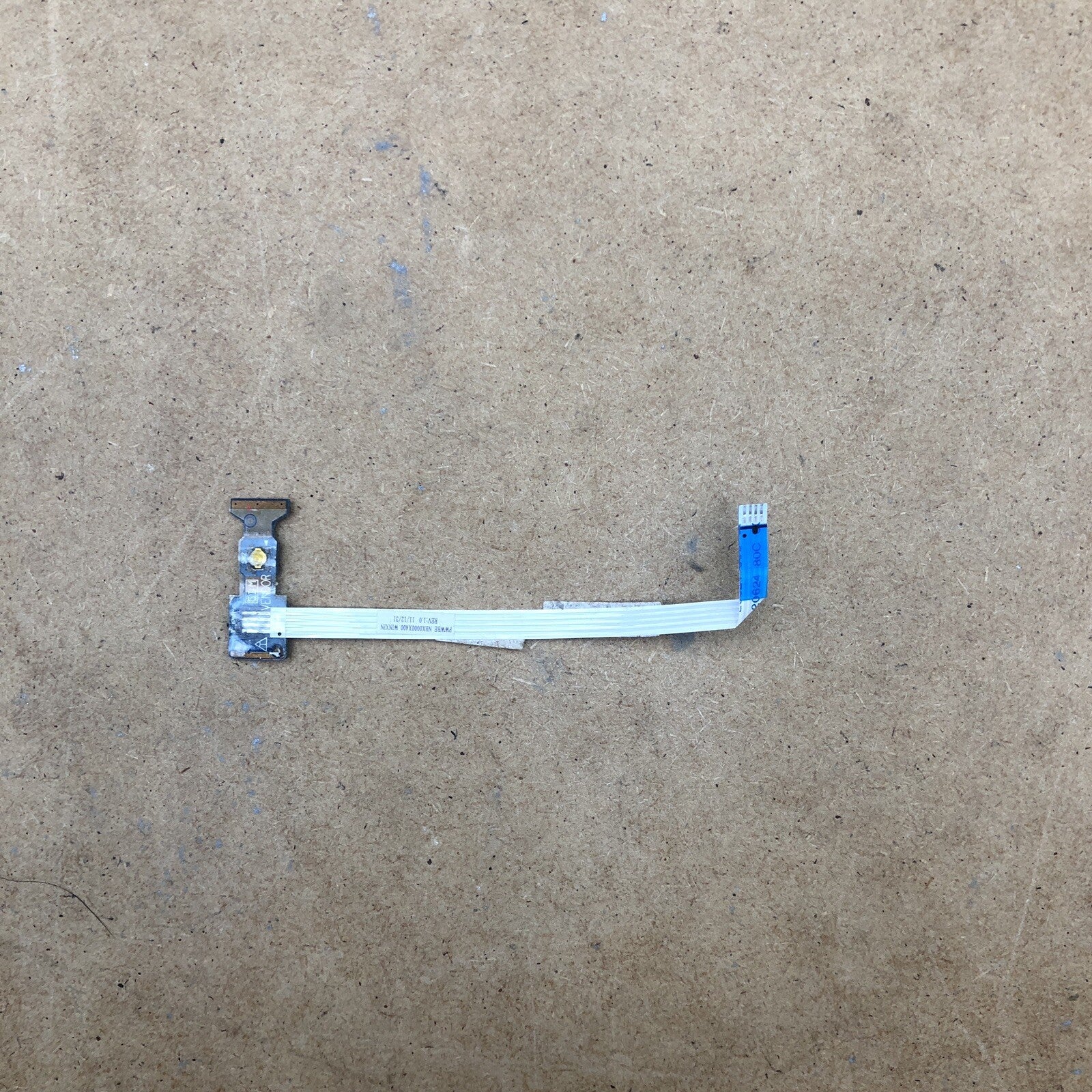 Bouton power - Toshiba Satellite pro C660