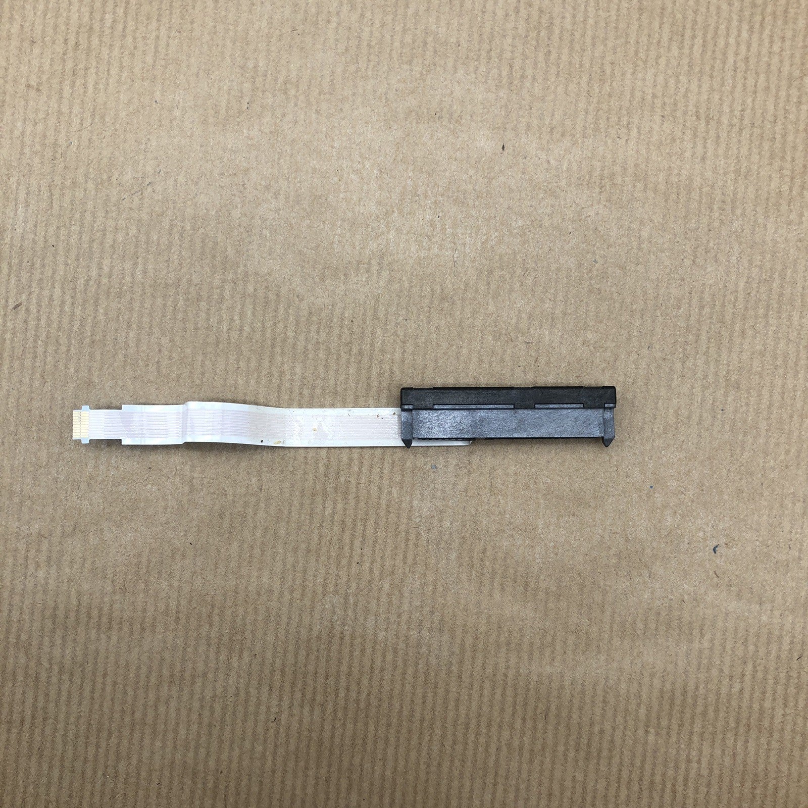 Connecteur sata - Packard Bell ZYL