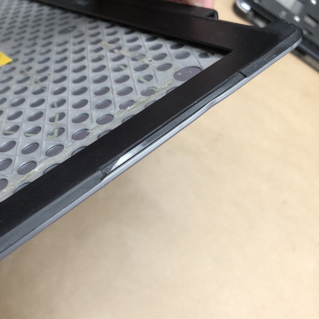 Capot - DELL Latitude E7240 (2)
