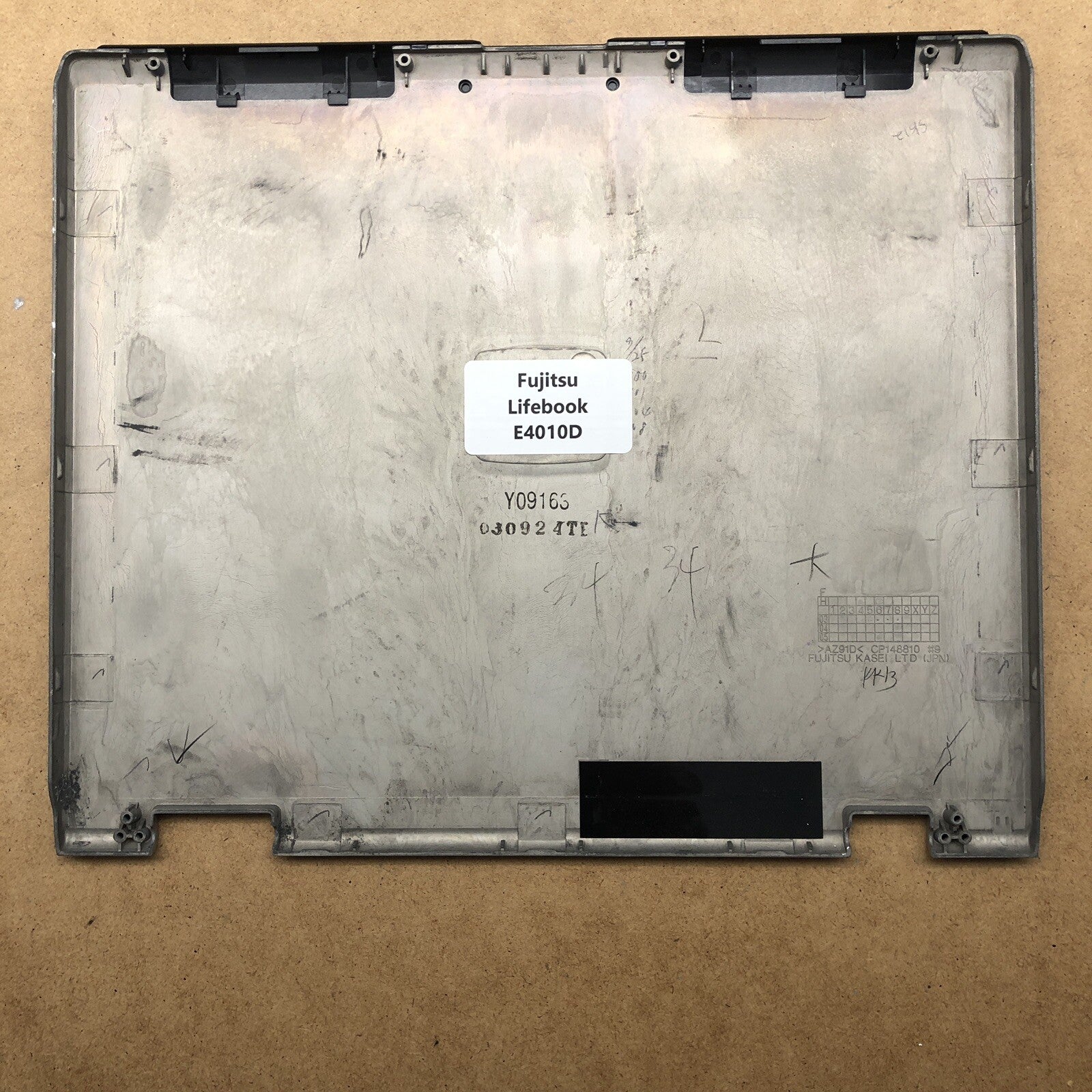 Capot dessus - Fujitsu Lifebook E4010D